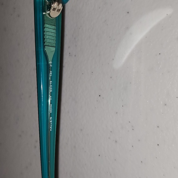 Kate Spade "Halle" Eye Glass Frames, EUC! - Picture 5 of 7